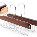Colgador plegado para almacenamiento compacto