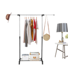 Tendedero de ropa ajustable de altura de 77 a 157 cm barra extensible metálica y portátil con ruedas Negro
