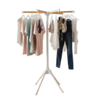 Tendedero de ropa plegable de 4 patas con 8 varillas de bambú y 40 ranuras para ganchos, color natural y blanco